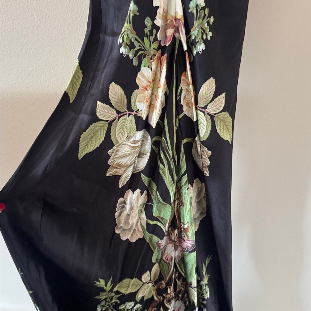 CAMILLA V Neck Full Length Bias Slip Dress
Ottoman Elegance,BRAND NEW,small,$895 - Picture 16 of 17